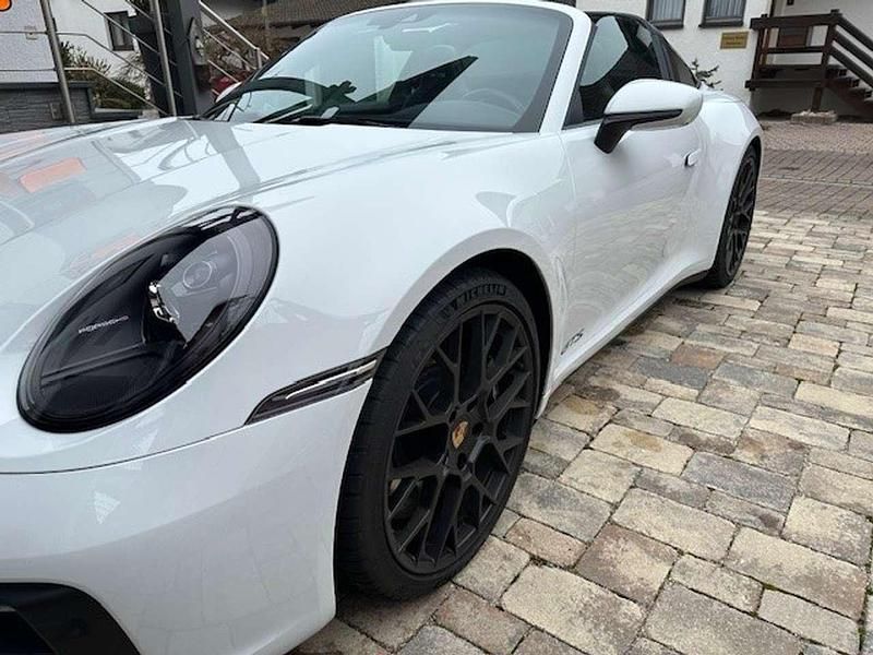 Gebraucht Porsche 992 480 PS (353 kW) 2023 Weiß Coupé