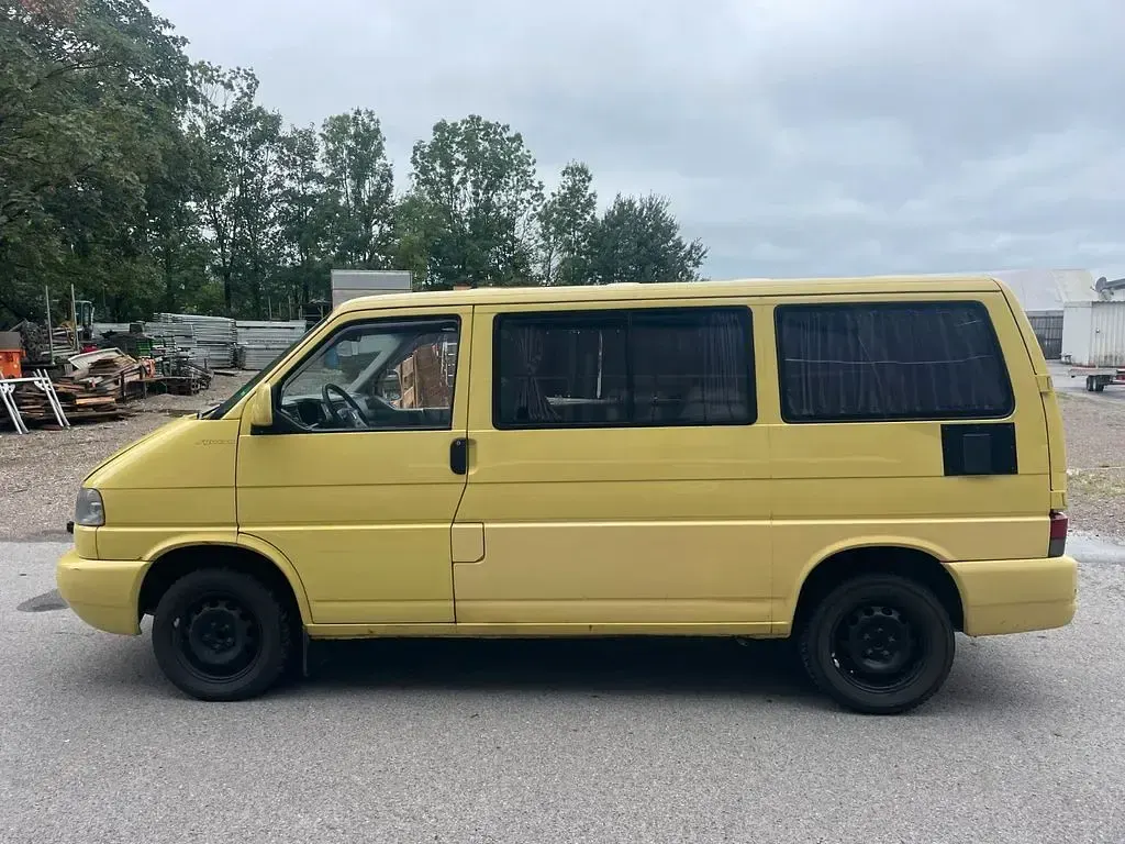 Gebraucht VW Multivan 116 PS (85 kW) 1999 Gelb Van / Kleinbus