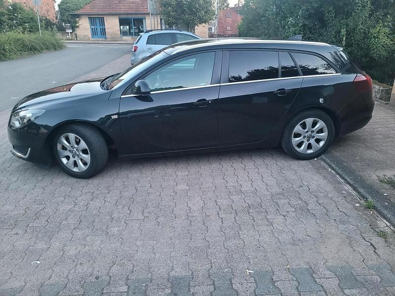 Gebraucht Opel Insignia 170 PS (125 kW) 2016 Schwarz Kombi