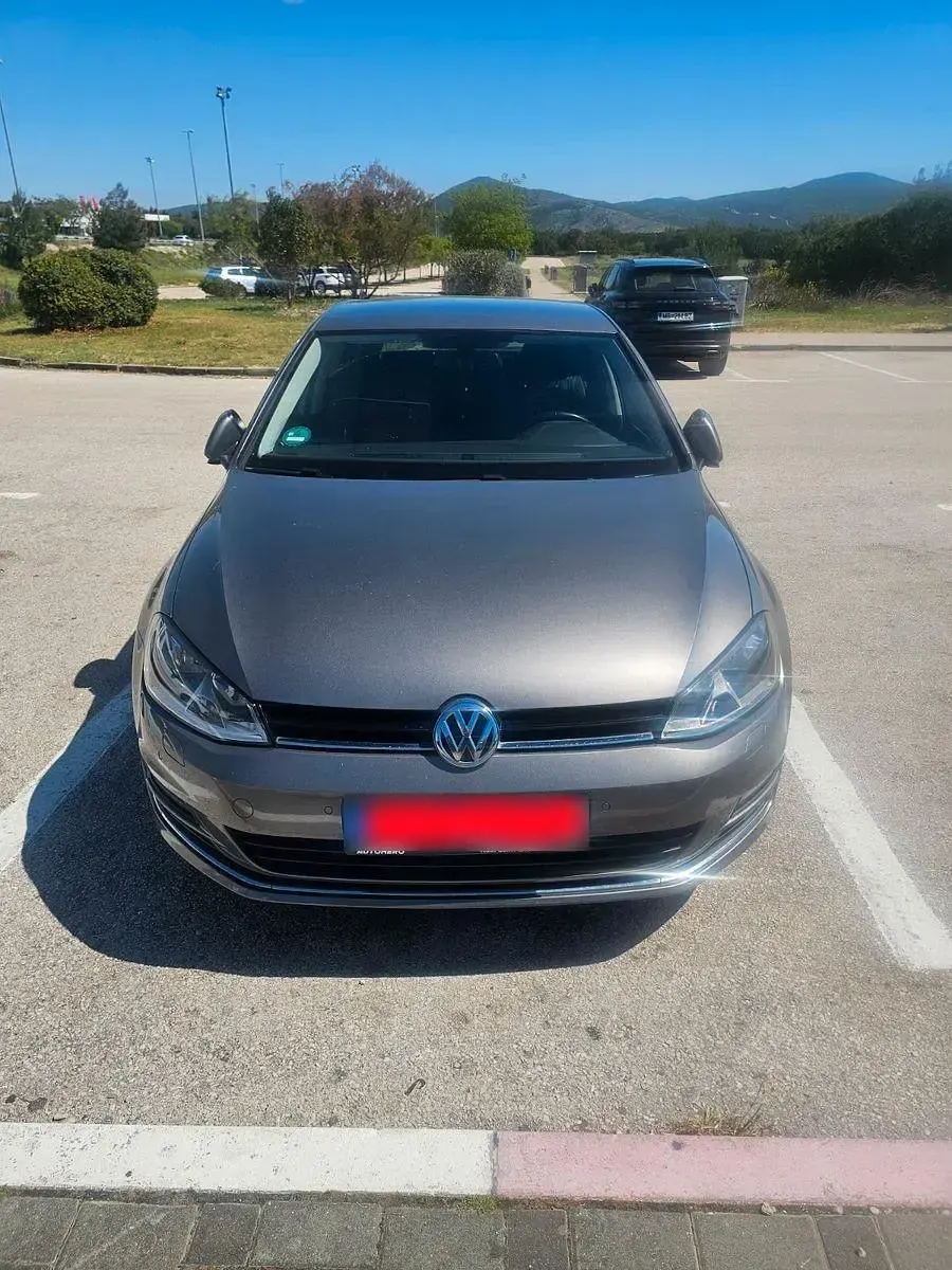 Gebraucht VW Golf VII Allstar 110 PS (80 kW) 2016 Grau Limousine