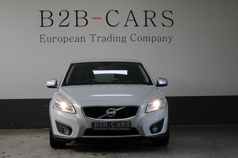 Gebraucht Volvo C30 R-Design 114 PS (83 kW) 2012 Silber Kleinwagen