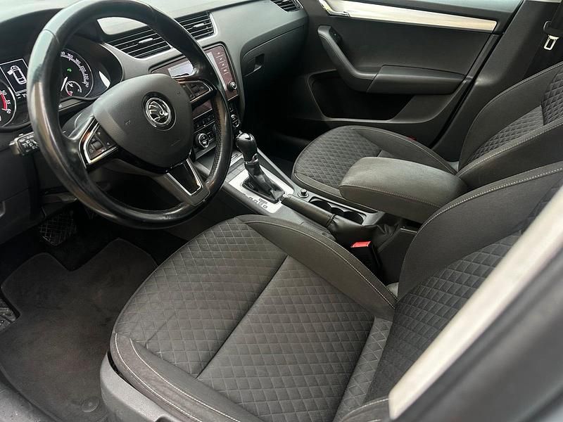 Gebraucht Skoda Octavia 150 PS (110 kW) 2017 Silber Kombi