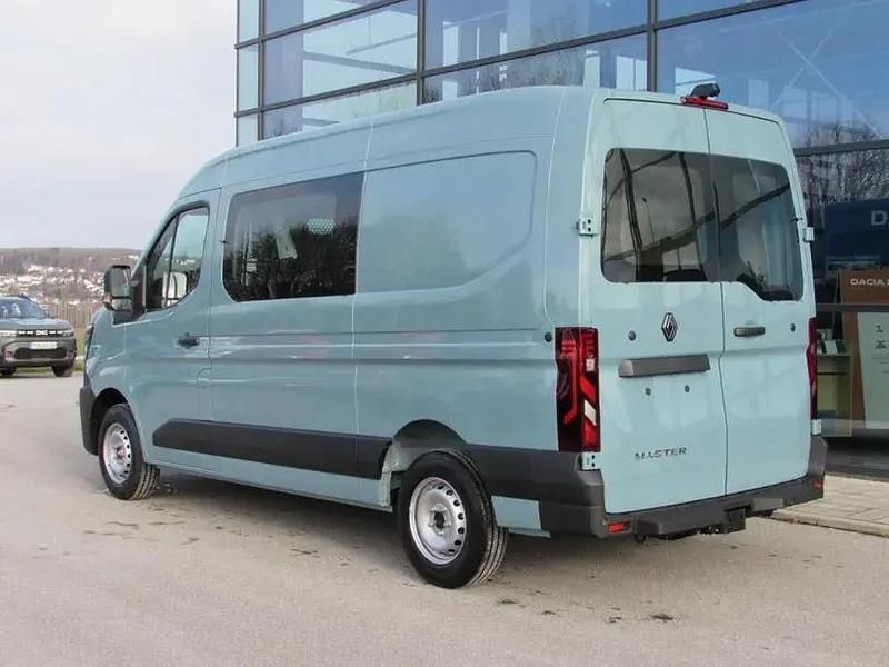 Nuova Renault Master 2026 Verde Monovolume