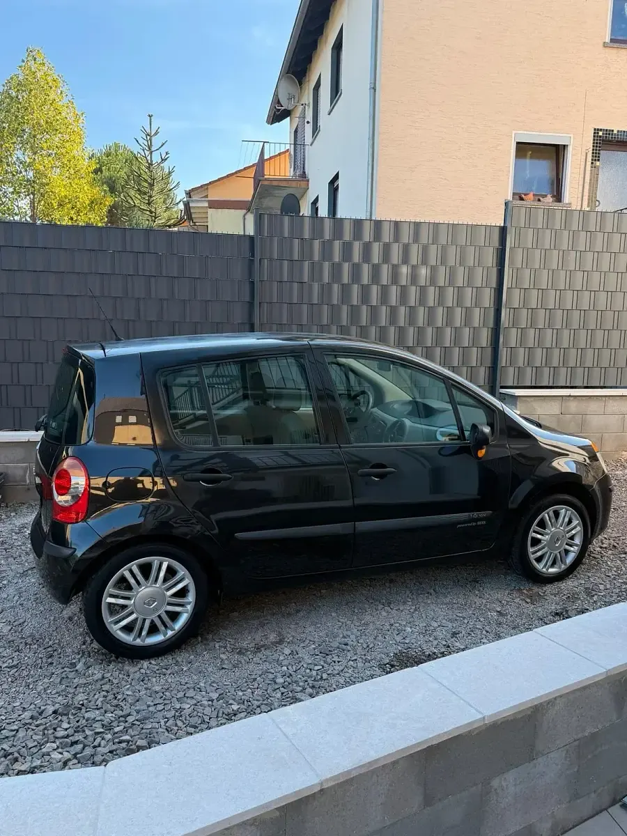 Gebraucht Renault Modus 88 PS (64 kW) 2006 Schwarz Van / Kleinbus