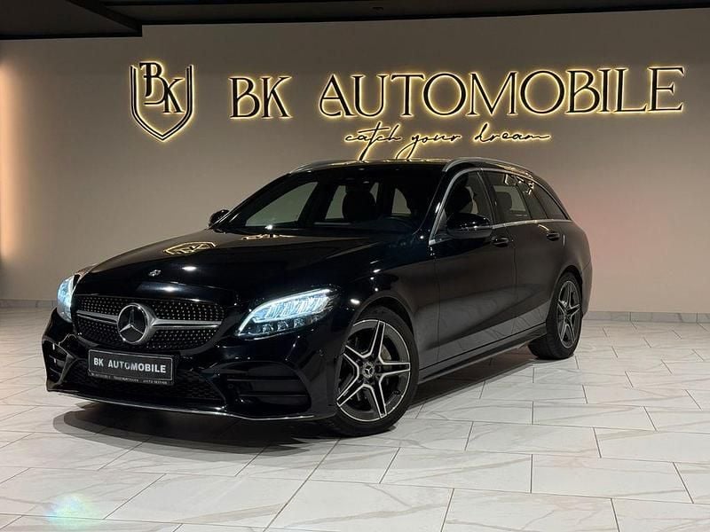Gebraucht Mercedes C200 AMG line 184 PS (135 kW) 2019 Schwarz Limousine