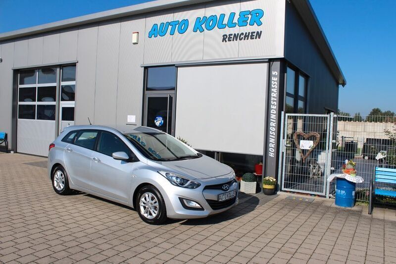 Silber Gebraucht 2014 Hyundai i30 Style Kombi | 9.990 € (Etwas zu teuer) - Bild 1/4