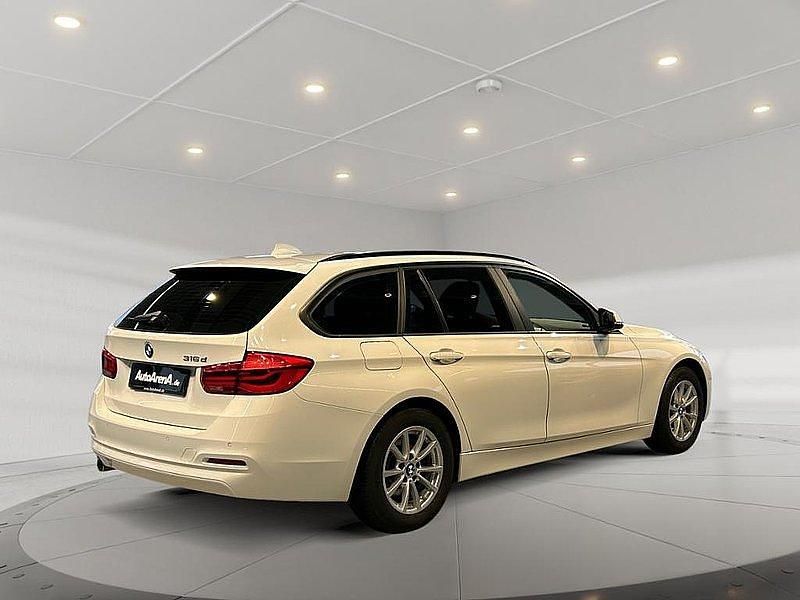 Gebraucht BMW 316 Advantage 116 PS (85 kW) 2018 Alpinweiss Kombi