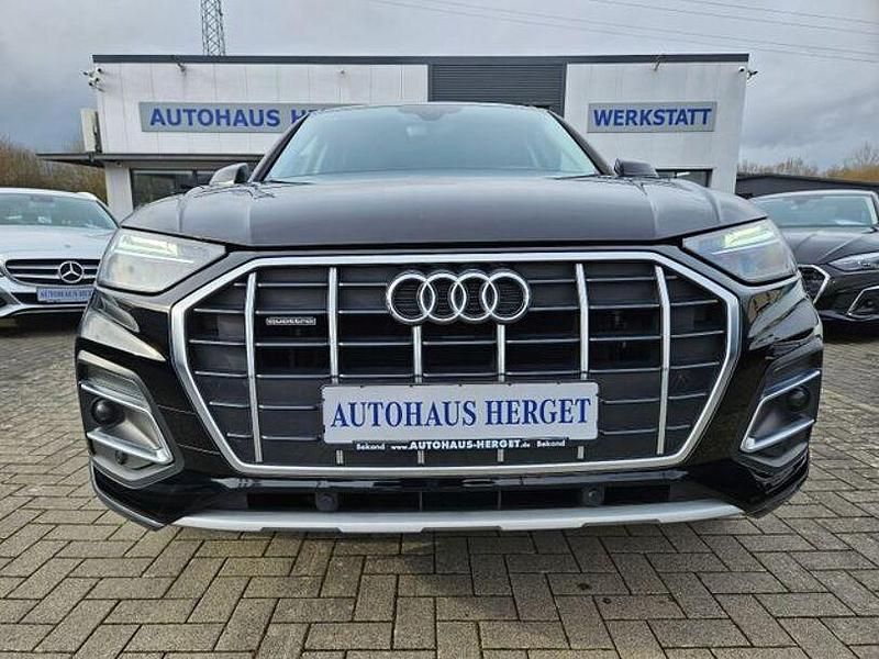Gebraucht Audi Q5 Advanced 204 PS (150 kW) 2022 Brillantschwarz SUV