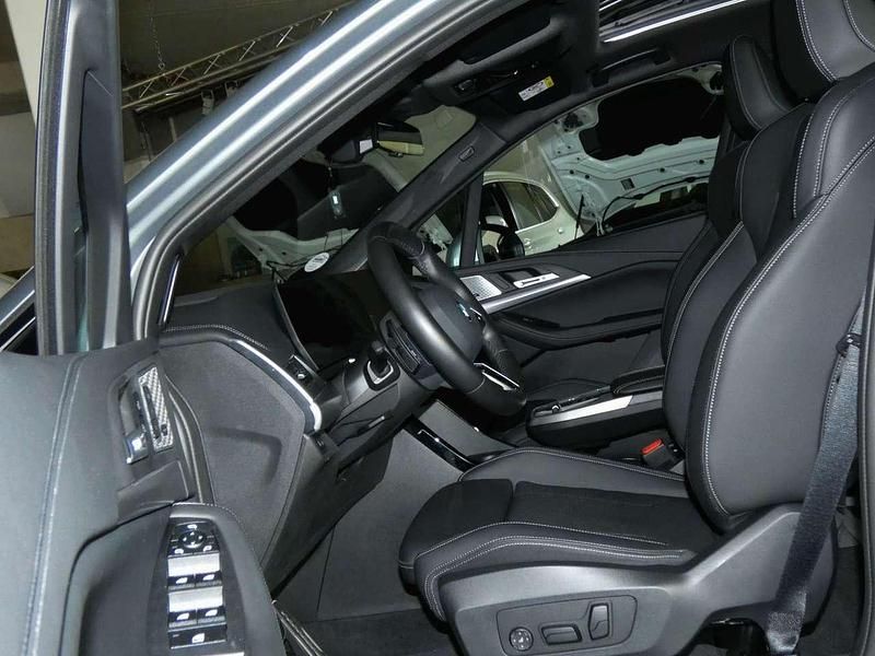 Gebraucht BMW 218 M Sport 136 PS (100 kW) 2024 Skyscraper grau metallic Van / Kleinbus