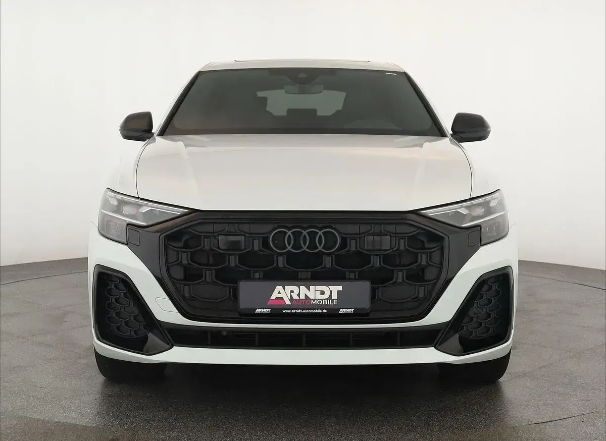 Usata Audi Q8 S-Line 286 CV (210 kW) 2025 Bianco SUV