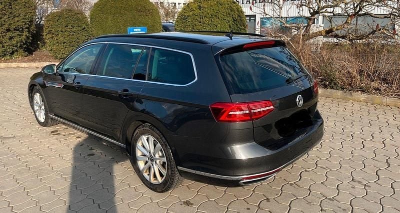 Gebraucht VW Passat 190 PS (139 kW) 2019 Grau Kombi