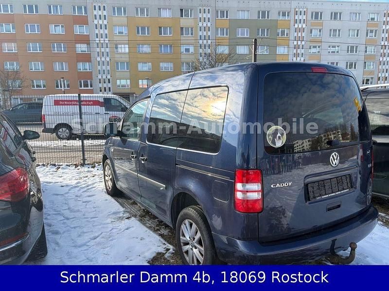 Gebraucht VW Caddy Comfortline 102 PS (75 kW) 2011 Blau Van / Kleinbus