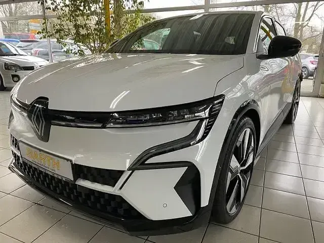 Gebraucht Renault Mégane Techno 160 kW (218 PS) 2022 Weiss Limousine
