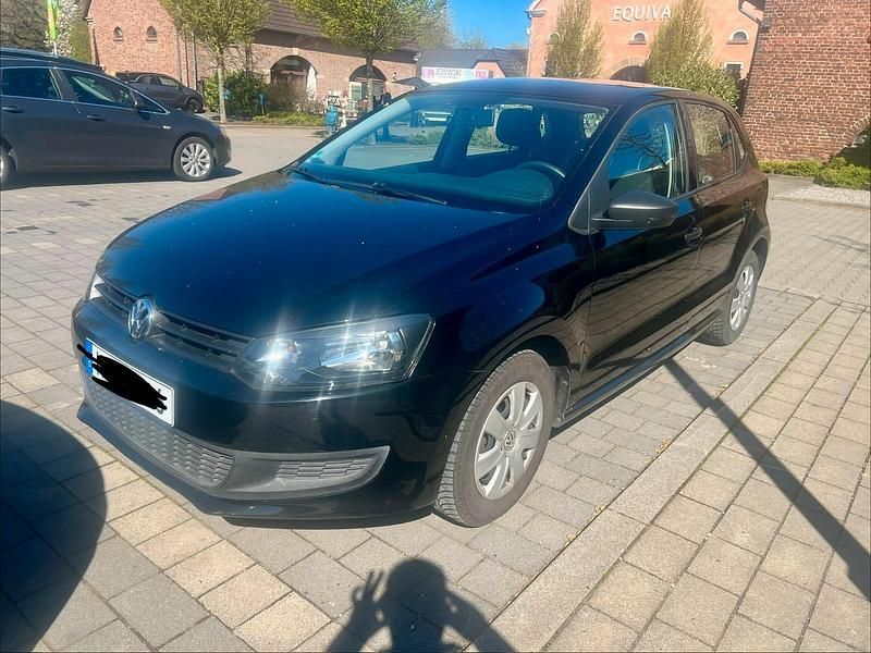 Gebraucht VW Polo 60 PS (44 kW) 2010 Schwarz Kleinwagen