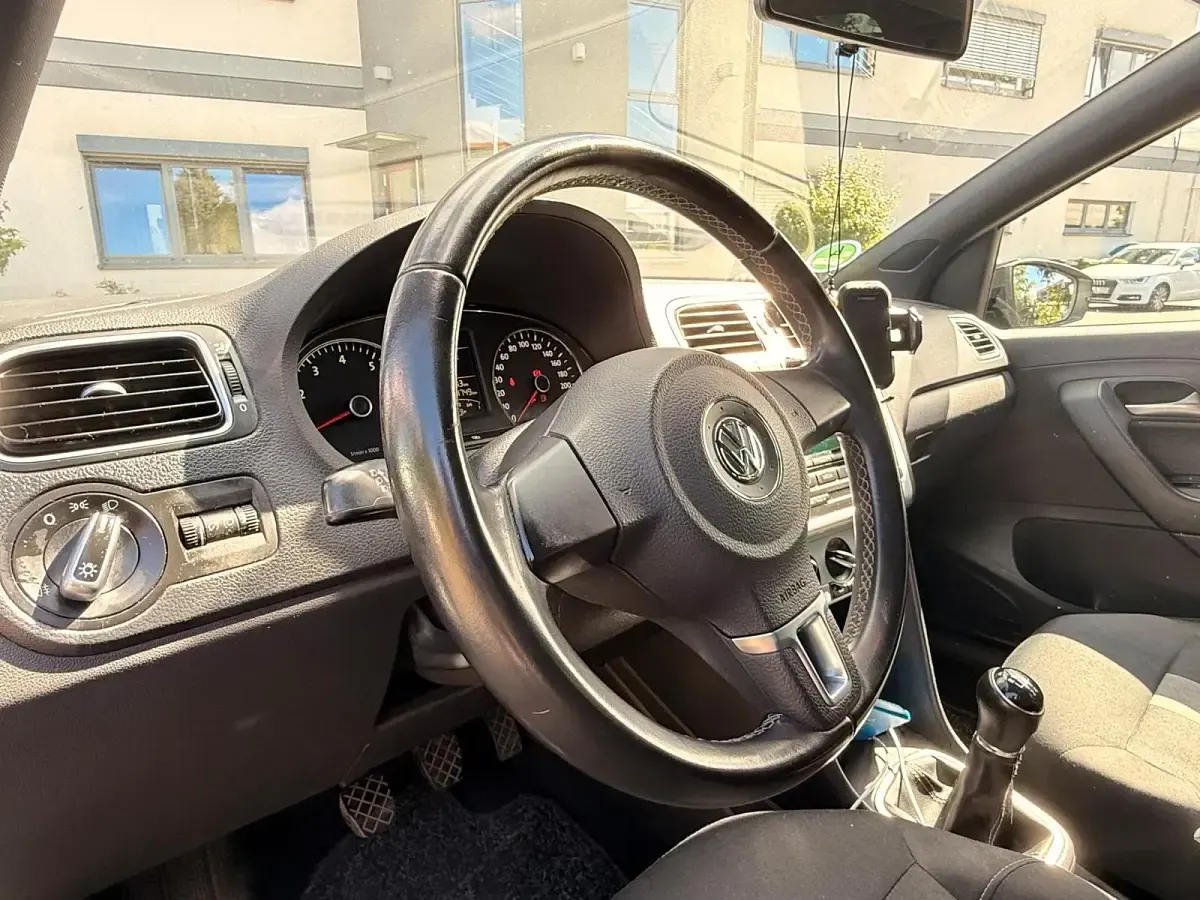 Gebraucht VW Polo 90 PS (66 kW) 2013 Kleinwagen