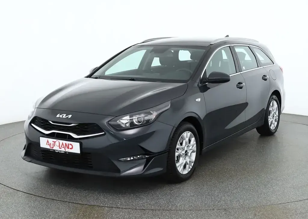 Gebraucht Kia Ceed 136 PS (100 kW) 2021 Silber Kleinwagen