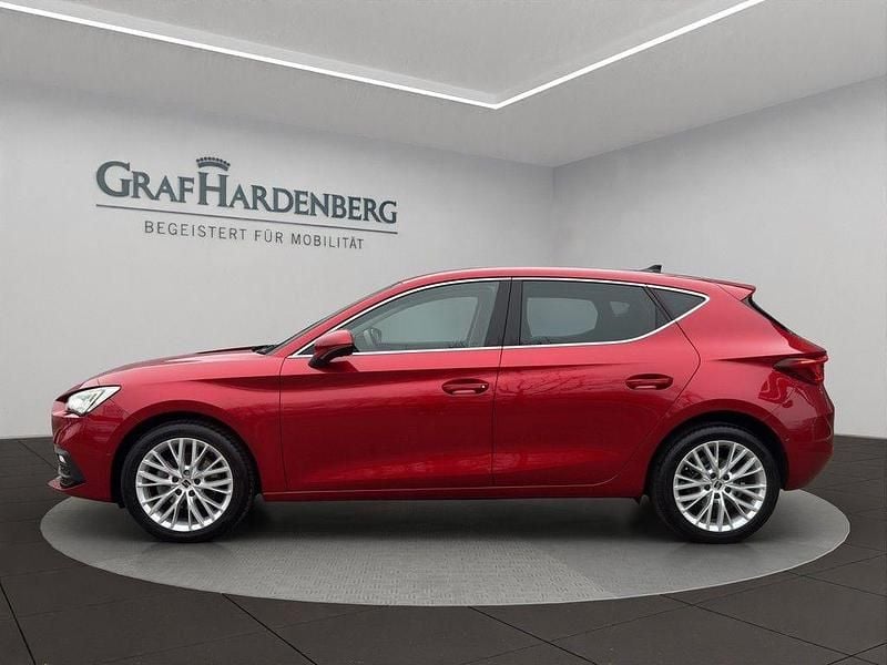 Gebraucht Seat Leon 150 PS (110 kW) 2021 Rot Limousine