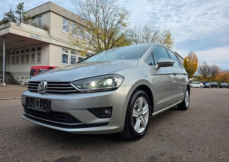 Silber Gebraucht 2016 VW Golf VII Highline Limousine | 14.500 € (Guter Preis) - Bild 1/4