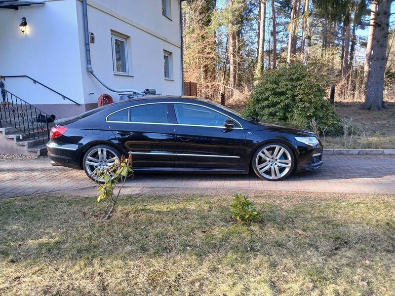 Schwarz Gebraucht 2011 VW CC R-line Limousine | 9.900 € (Fairer Preis) - Bild 1/4