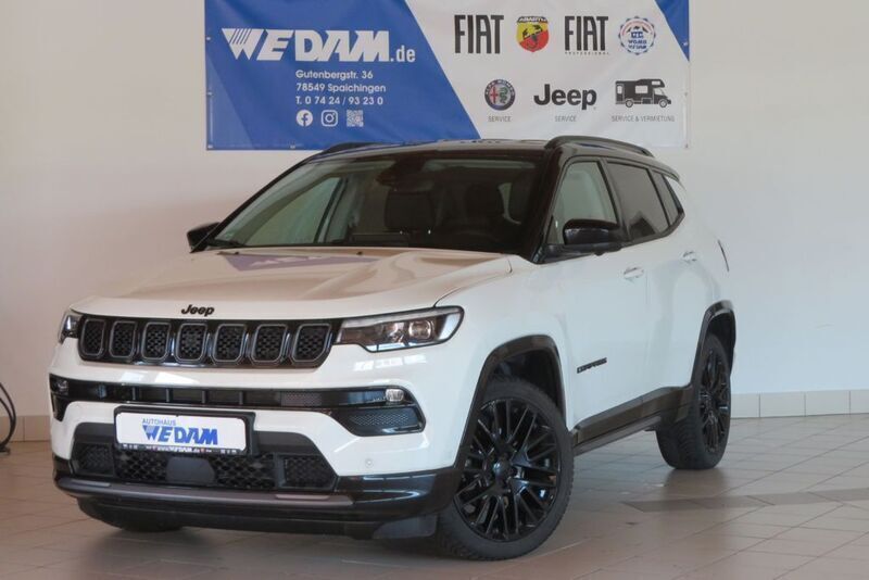 Alpine white schwarz Gebraucht 2023 Jeep Compass SUV | 25.880 € (Guter Preis) - Bild 1/4