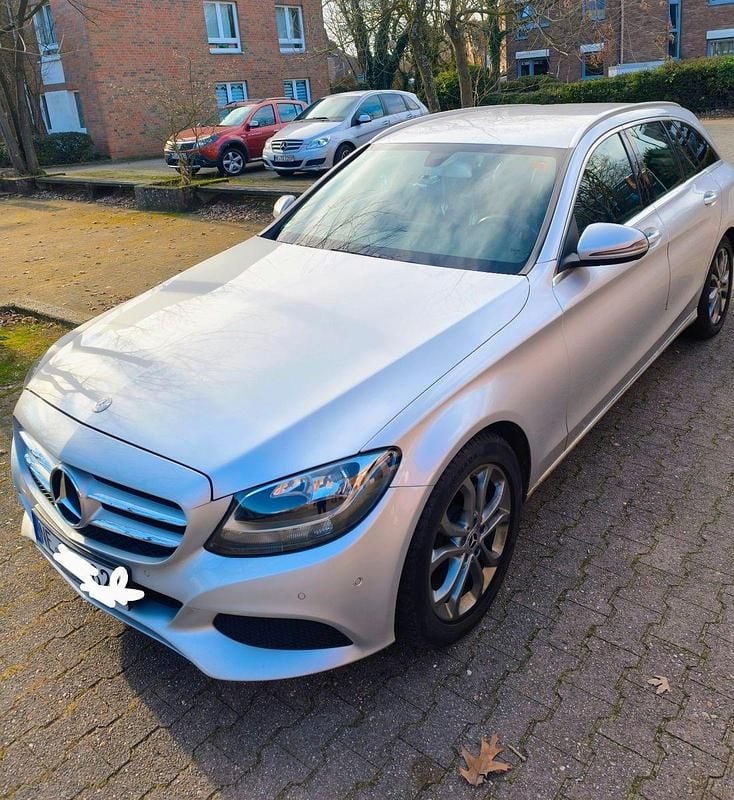 Gebraucht Mercedes C180 Avantgarde 156 PS (114 kW) 2017 Silber Kombi
