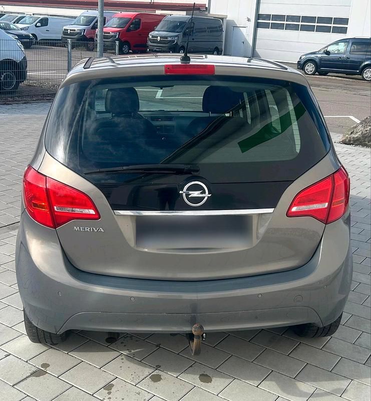 Gebraucht Opel Meriva Active 120 PS (88 kW) 2013 Braun Van / Kleinbus