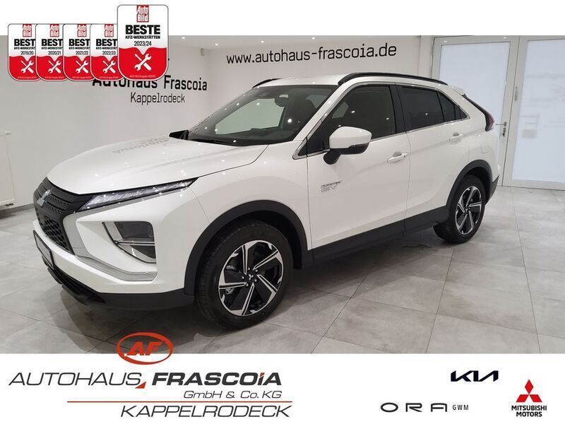 S) (weiss Gebraucht 2024 Mitsubishi Eclipse Cross Basis SUV | 24.690 € (Superpreis) - Bild 1/4