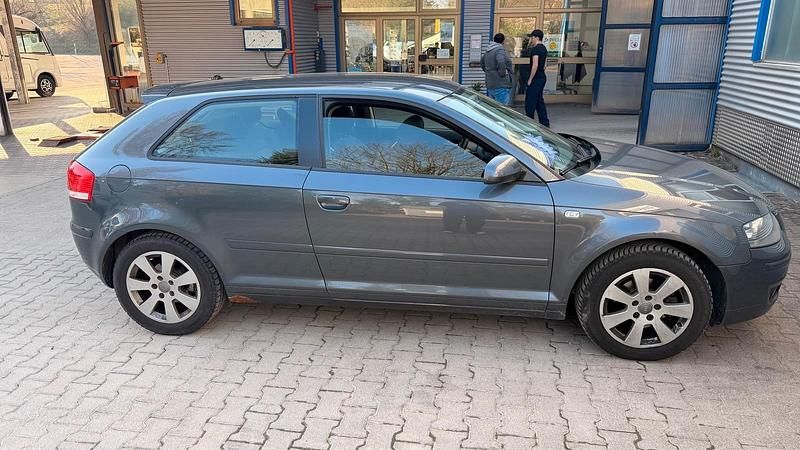 Gebraucht Audi A3 102 PS (75 kW) 2007 Grau Kleinwagen