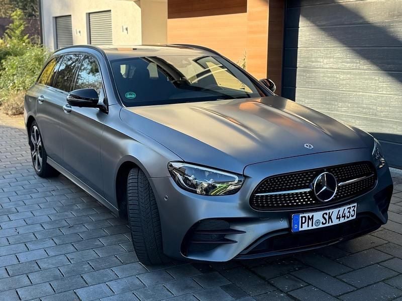 Gebraucht Mercedes E450 380 PS (279 kW) 2022 Grau Kombi
