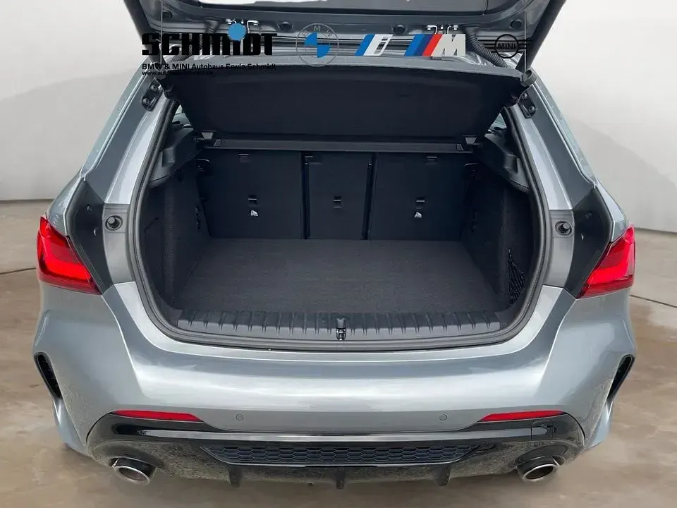 Gebraucht BMW M135 Performance 306 PS (225 kW) 2023 Grau Kleinwagen