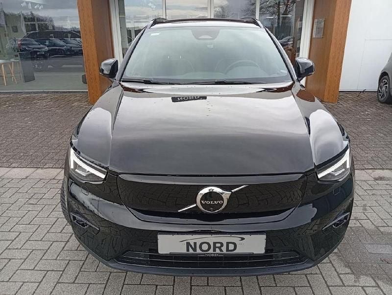 Gebraucht Volvo XC40 Ultimate 169 kW (231 PS) 2023 Black solid (stone) / solid SUV