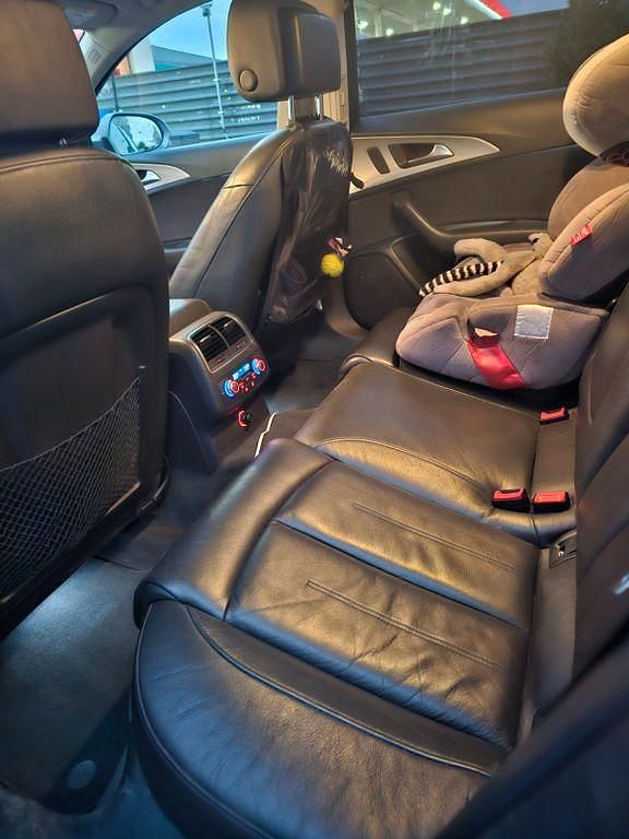 Gebraucht Audi A6 190 PS (139 kW) 2014 Grau Kombi