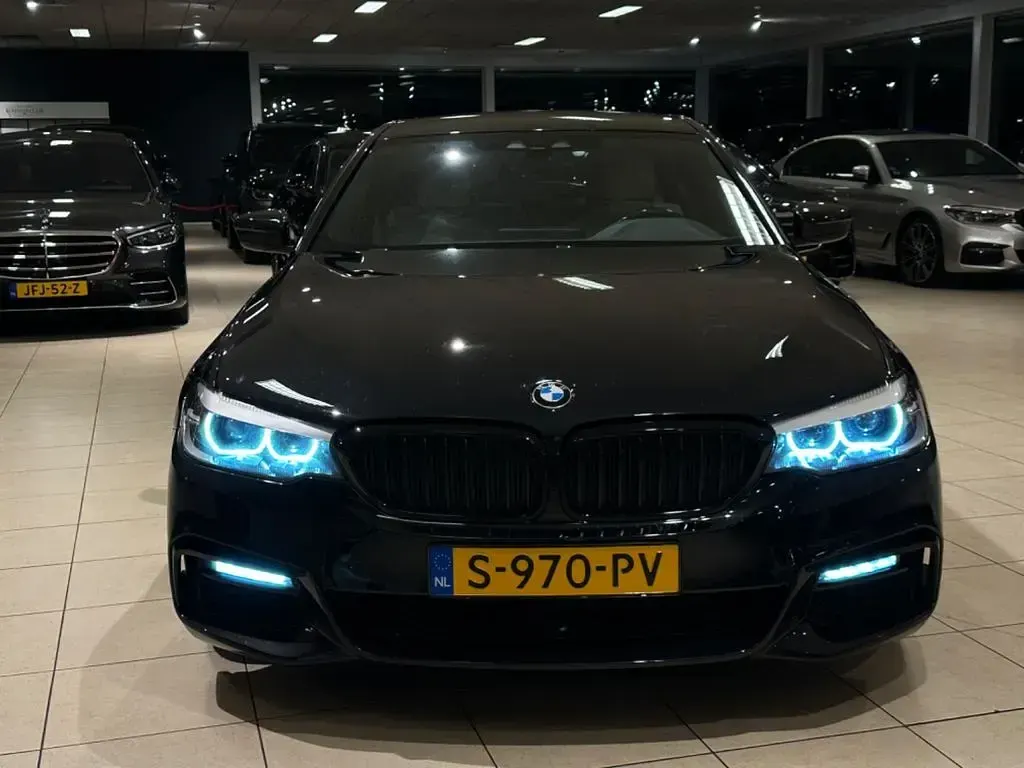 Gebraucht BMW 530 M Sport 265 PS (194 kW) 2018 Schwarz Limousine