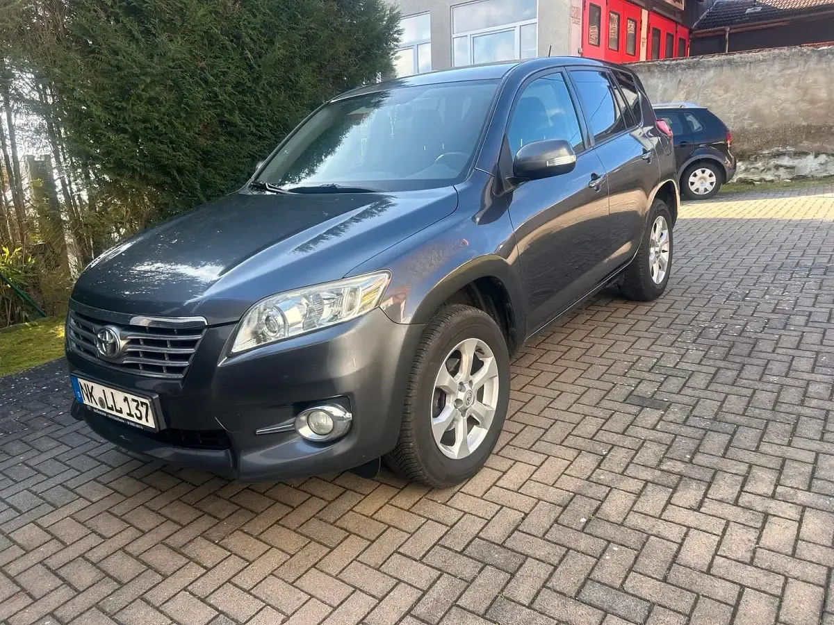 Gebraucht Toyota RAV4 180 PS (132 kW) 2012 Grau SUV