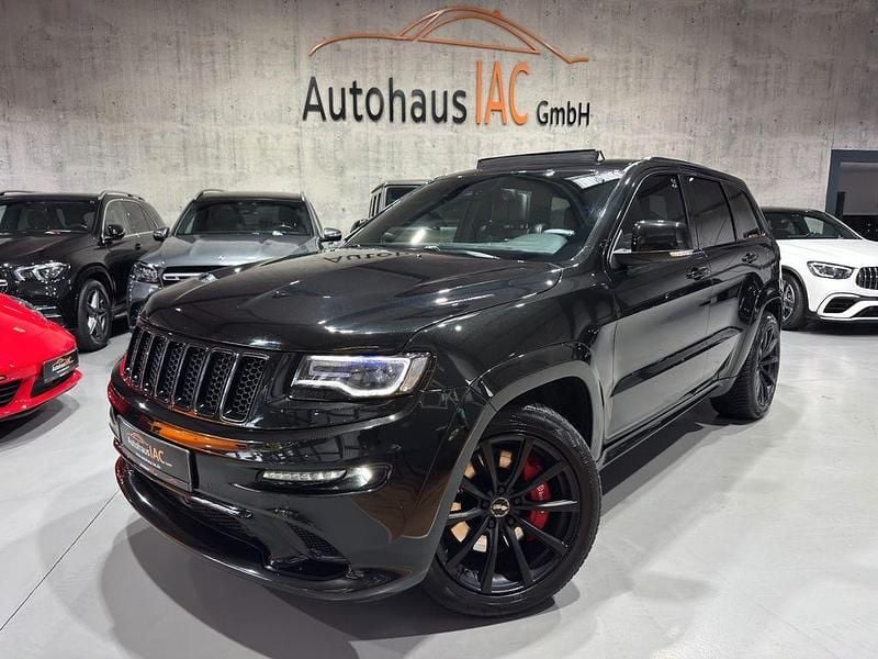 Schwarz Gebraucht 2016 Jeep Grand Cherokee SRT SUV | 28.900 € (Guter Preis) - Bild 1/4