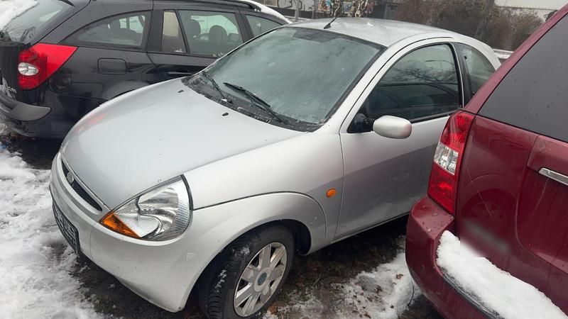 Silber Gebraucht 2007 Ford Ka Kleinwagen | 850 € (Fairer Preis) - Bild 1/4