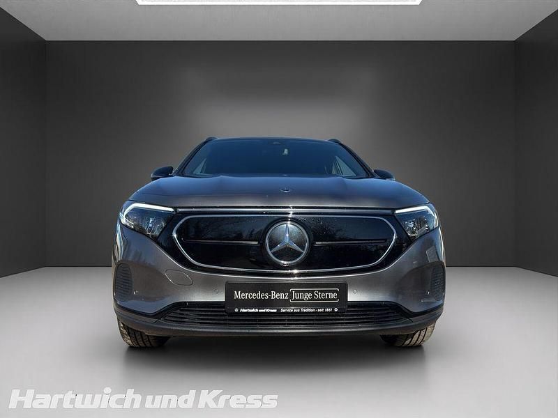 Gebraucht Mercedes EQA300 Advanced Plus 167 kW (228 PS) 2022 Grau SUV