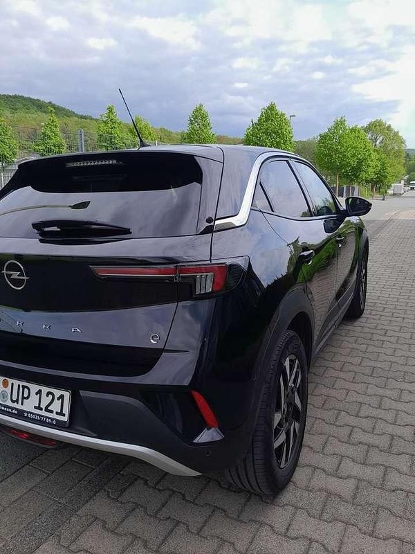 Gebraucht Opel Mokka-e Elegance 100 kW (136 PS) 2021 Schwarz SUV