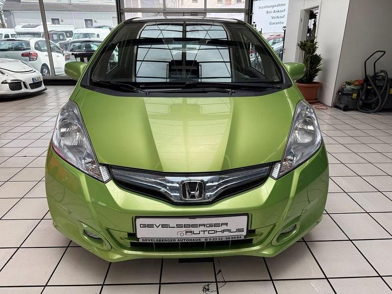 Gebraucht Honda Jazz Elegance 88 PS (64 kW) 2012 Fresh lime Kleinwagen