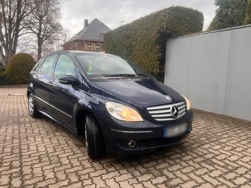Gebraucht Mercedes B170 85 PS (62 kW) 2007 Van / Kleinbus