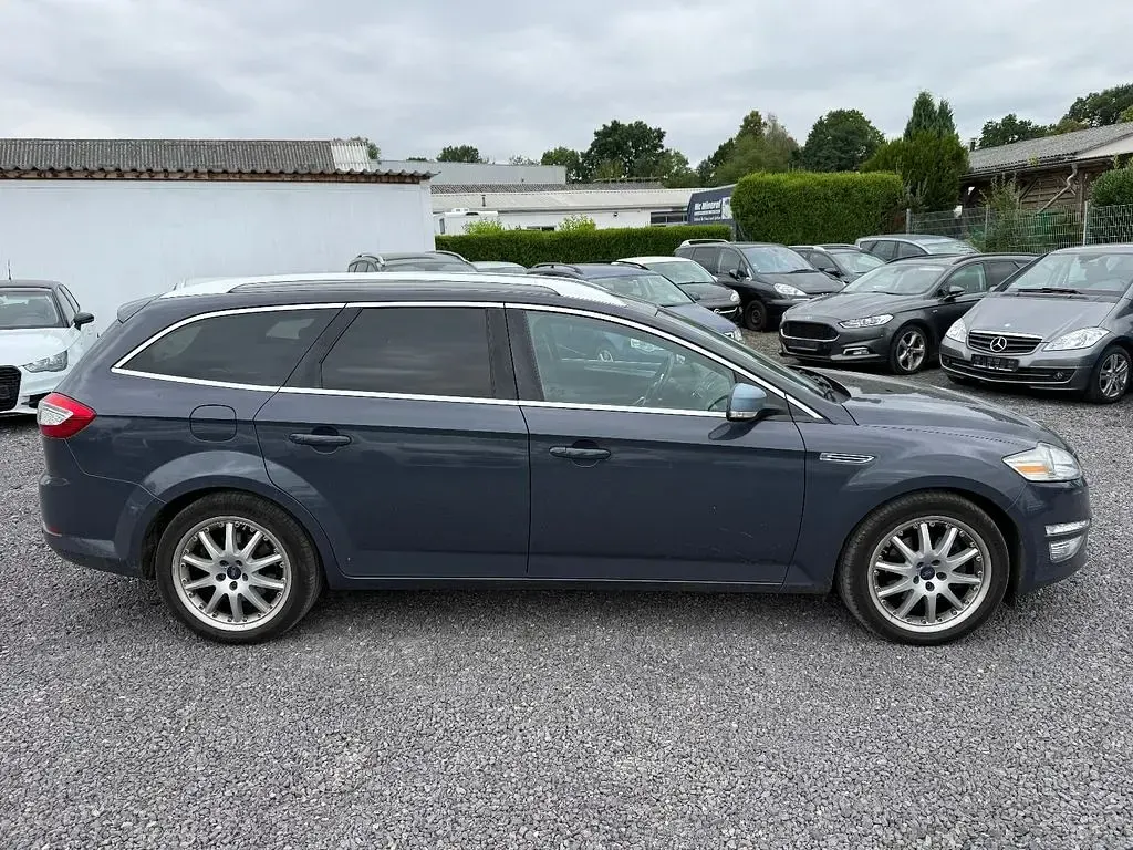 Gebraucht Ford Mondeo Titanium 200 PS (147 kW) 2011 Grau Limousine