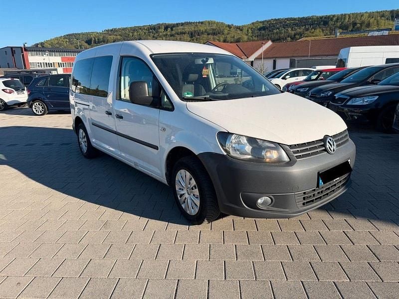 Second-hand VW Caddy Maxi 102 CP (75 kW) 2015 Alb Monovolum