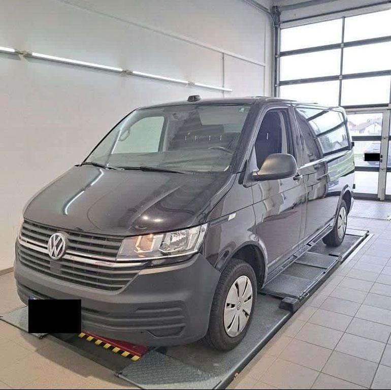 Schwarz Gebraucht 2021 VW T6.1 Van | 27.900 € (Superpreis) - Bild 1/4