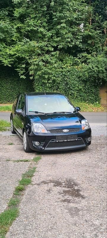Gebraucht Ford Fiesta ST 150 PS (110 kW) 2005 Schwarz Kleinwagen