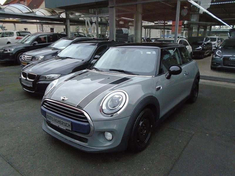 Grau Gebraucht 2017 Mini Cooper D Kleinwagen | 9.990 € (Fairer Preis) - Bild 1/4