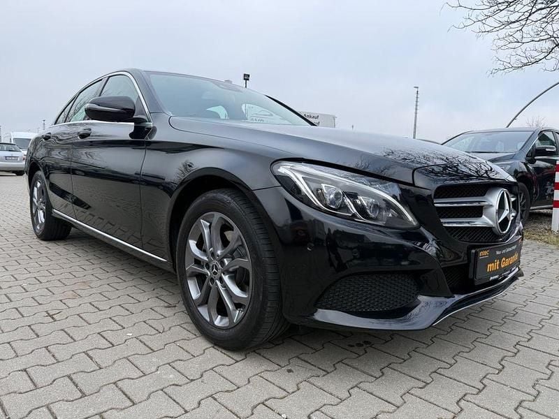 Gebraucht Mercedes C200 184 PS (135 kW) 2018 Schwarz Limousine