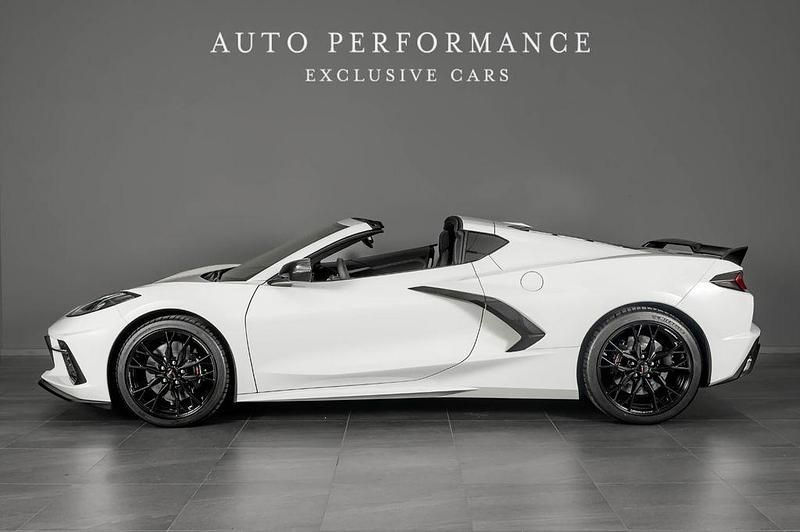Używany Corvette Stingray 483 KM (355 kW) 2025 Biały Kabriolet