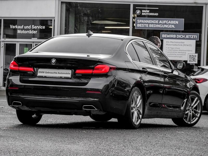 Gebraucht BMW 520 Performance 184 PS (135 kW) 2022 Schwarz Limousine