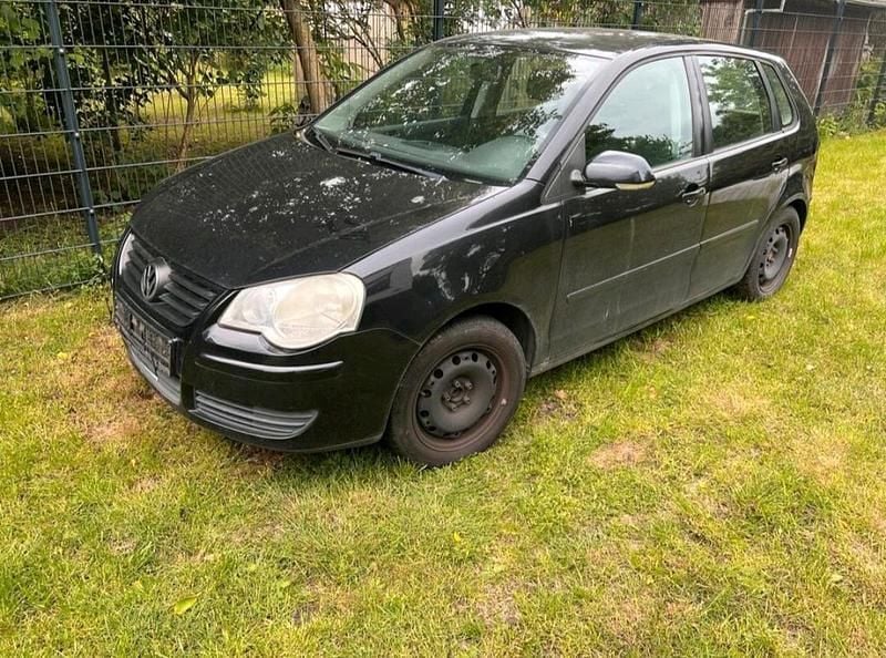 Schwarz Gebraucht 2008 VW Polo Limousine | 600 € (Superpreis) - Bild 1/4