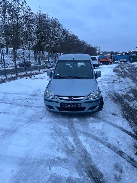 Gebraucht Opel Combo 75 PS (55 kW) 2004 Blau Van / Kleinbus